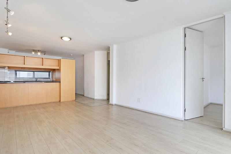 2 Bedroom Property for Sale in Claremont Western Cape